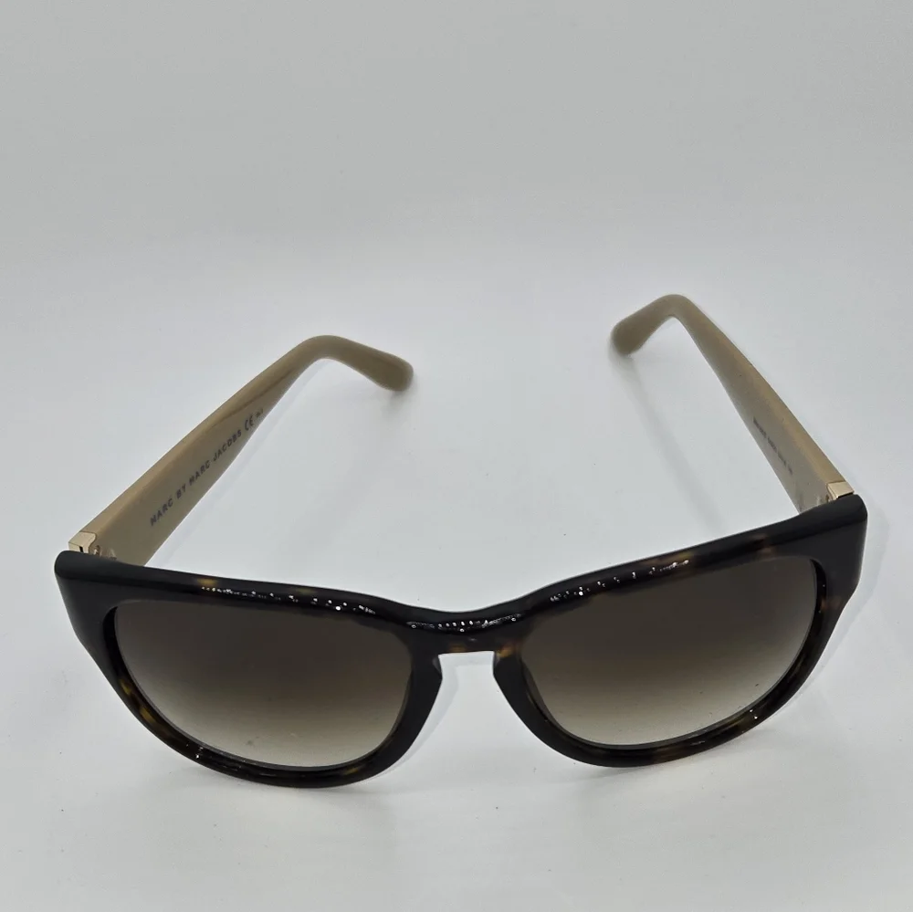 Marc by Marc Jacobs MMJ 230/S Beige & Black Striped Sunglasses Designer +‎ Case